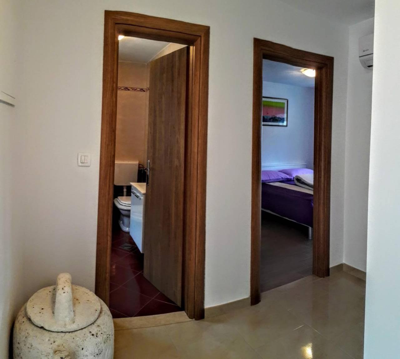 Holiday Apartments Maslina Paho Babino Polje Exterior photo